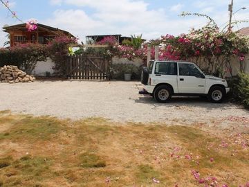 Ballenita Beach House: Se Vende Casa Cerca del Mar en Ballenita