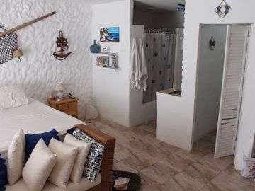 Ballenita Beach House: Se Vende Casa Cerca del Mar en Ballenita