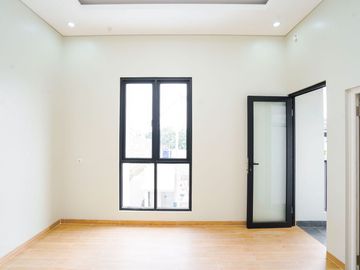 Rumah Minimalis 10 Menit ke Trans Studio Mall Cibubur Siap KPR J-50563