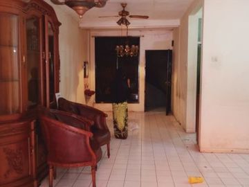 Rumah di Duren Sawit Jakarta Timur lokasi strategis bebas banjir