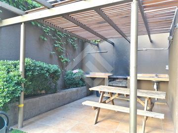 Departamento en Venta en Calle Tocornal, Santa Isabel. Santiago Centro