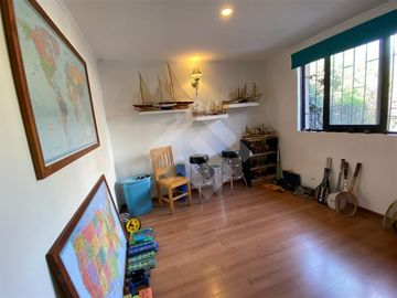 Casa en Venta en Manquehue Martin De Zamora