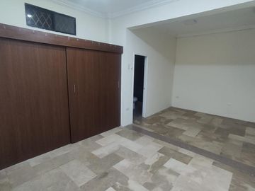EN VENTA DEPARTAMENTO PB KENNEDY (WT)