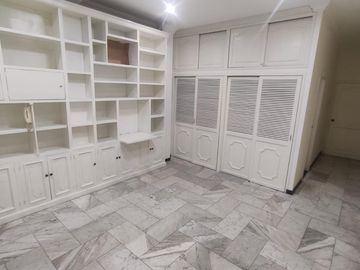 EN VENTA DEPARTAMENTO PB KENNEDY (WT)