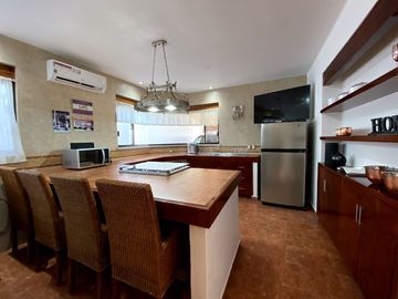 Residencia en San Francisco Juriquilla, Bóveda Catalana, Dobles Alturas, Jardínn