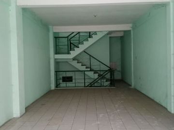 Ruko Siap Pakai Pengampon Square Surabaya