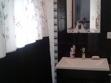 Departamento Tipo Casa en venta en Lanus Oeste