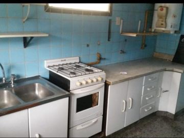 Casa PH en venta en Lourdes