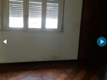 Casa PH en venta en Lourdes