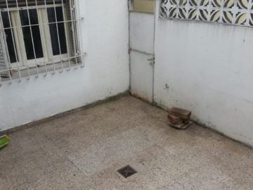 Casa PH en venta en Lourdes