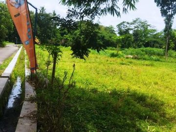 Jual Rumah Minimalis Klasik Dengan Ornamen Bata Ekspos Di Prambanan