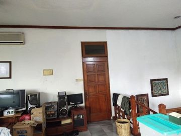 Rumah 2nd Cantik di Cempaka Putih Jakarta Pusat