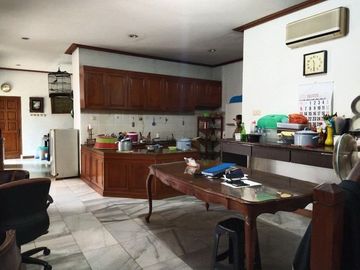 Rumah 2nd Cantik di Cempaka Putih Jakarta Pusat