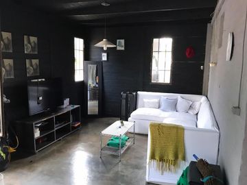 EXCELENTE PROPIEDAD, CASA CUATRO AMBIENTES, BARRIO CERRADO LOS CARACOLES EN INGENIERO MASCHWITZ