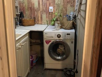 EXCELENTE PROPIEDAD, CASA CUATRO AMBIENTES, BARRIO CERRADO LOS CARACOLES EN INGENIERO MASCHWITZ