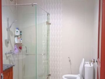 Rumah Muara Karang 10x20 SIAP HUNI Full Furnished, MARMER
