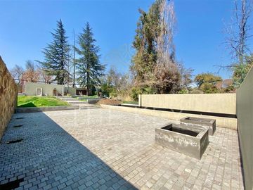 Casa en Venta en Cerro Apoquindo - Camino el Alba
