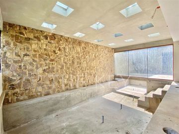 Casa en Venta en Cerro Apoquindo - Camino el Alba