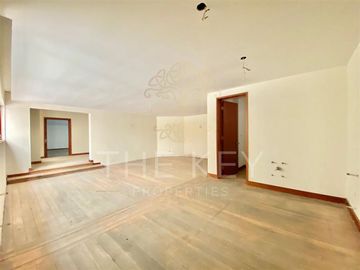Casa en Venta en Cerro Apoquindo - Camino el Alba
