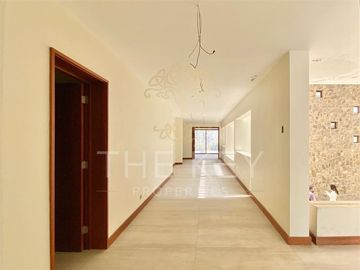 Casa en Venta en Cerro Apoquindo - Camino el Alba