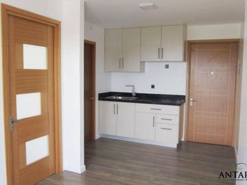 Studio (25sqm) for sale in Antara Condominium for P200/day!