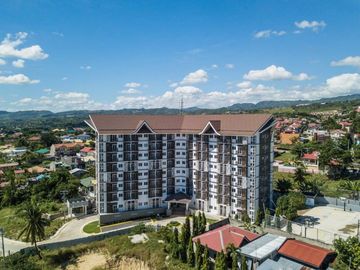 Studio (25sqm) for sale in Antara Condominium for P200/day!