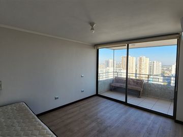 Departamento en arriendo de 2 dorm. en La Florida