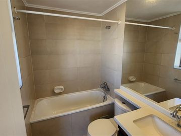 Departamento en arriendo de 2 dorm. en La Florida
