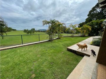 LUJOSA VILLA TUCAN COUNTRY CLUB & GOLF RESORT COCOLI 521 MT2