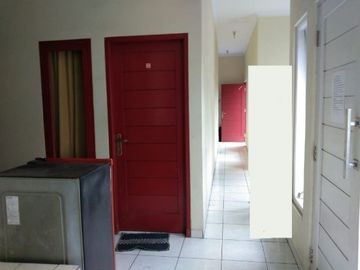 Dijual Kos-kosan Komersil 3 lantai di Kawasan Perkantoran Benhill, Jakarta Pusat