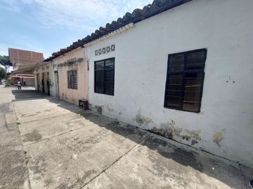 casalote en venta en nueva floresta. Cod V6155