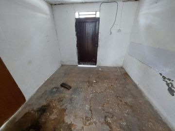 casalote en venta en nueva floresta. Cod V6155