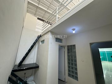 Ruko Strategi 3 Lantai Sayap Buah Batu Cocok Untuk Usaha Kantor