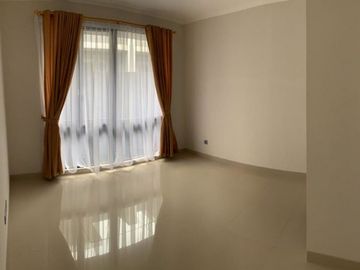 Rumah Sewa Ekslusive Siap Huni di Kebayoran Bintaro - 2145