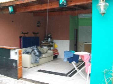 Casa 5 Amb. - Gran Lote - Garage - Fondo - Quincho - V.Urquiza