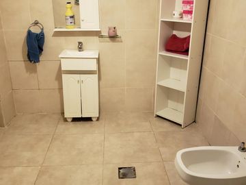 Casa 5 Amb. - Gran Lote - Garage - Fondo - Quincho - V.Urquiza
