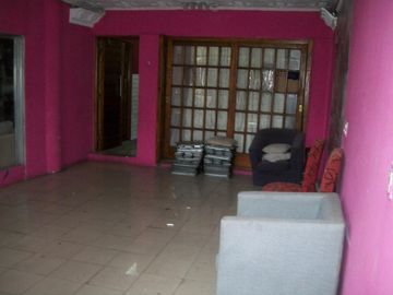 Casa 5 Amb. - Gran Lote - Garage - Fondo - Quincho - V.Urquiza