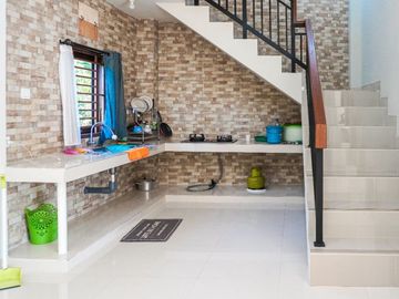 DIJUAL RUMAH LT3 HARGA 1,7M 10 MENIT KE PANTAI MELASTI BALI