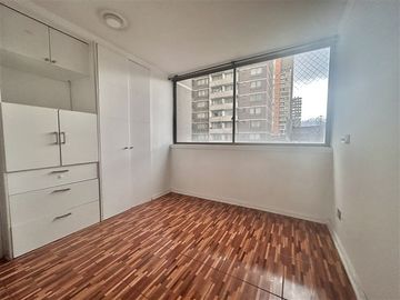 Venta departamento de 2 d 1 b en Santiago, Argomedo.