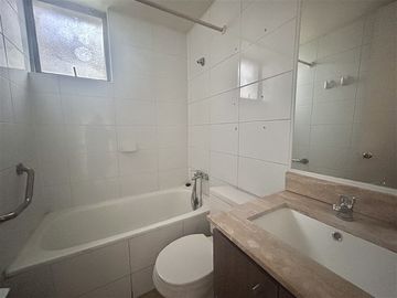 Venta departamento de 2 d 1 b en Santiago, Argomedo.