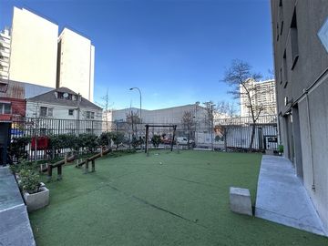 Venta departamento de 2 d 1 b en Santiago, Argomedo.