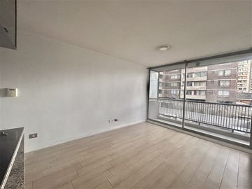 Venta departamento de 2 d 1 b en Santiago, Argomedo.