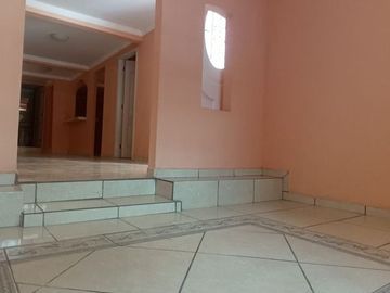 Casa en VENTA de 4 Recamaras una en la Planta Baja, en Los Portales, Sector Palmito, Barrancos, Pemex