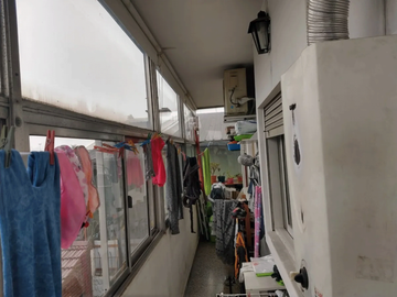 PH en Venta en Flores 3 ambientes 58m2 + balcón cubierto 8m2, en 2° piso por escalera - Mariano Acosta 1400