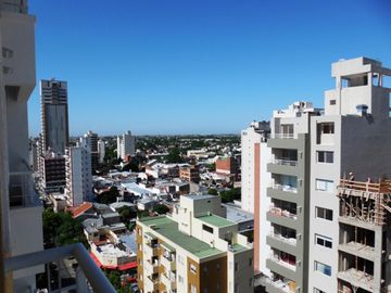 BELGRANO 1350 SEMIPISO DE 2 AMBIENTES CON COCHERA A ESTRENAR.