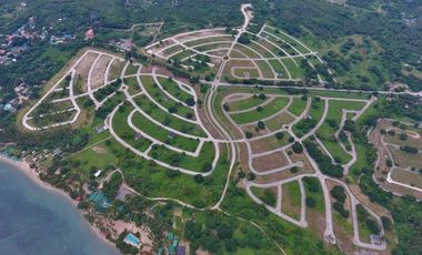 Playa Laiya, Beach lots for sale