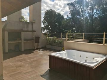 Hermoso e impecable departamento en condominio 