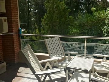 Hermoso e impecable departamento en condominio 