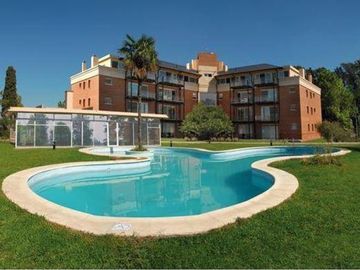 Hermoso e impecable departamento en condominio 
