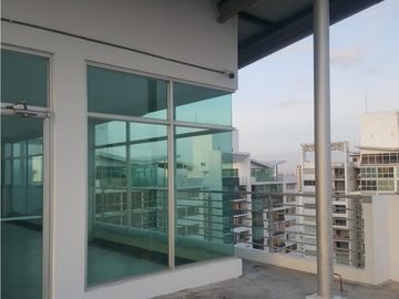 SE REMATA APARTAMENTO EN PH CENTRAL PARK A SOLO US$114,500